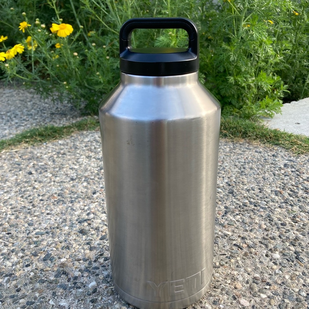 YETI 64 oz Stainless Steel Water Bottle